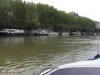 LYON, Quai MARECHAL JOFFRE, ochtendgroet van verbaasde plaisanciers, salut matinal de plaisanciers etonnes, surprised yachtmen say goodmorning  